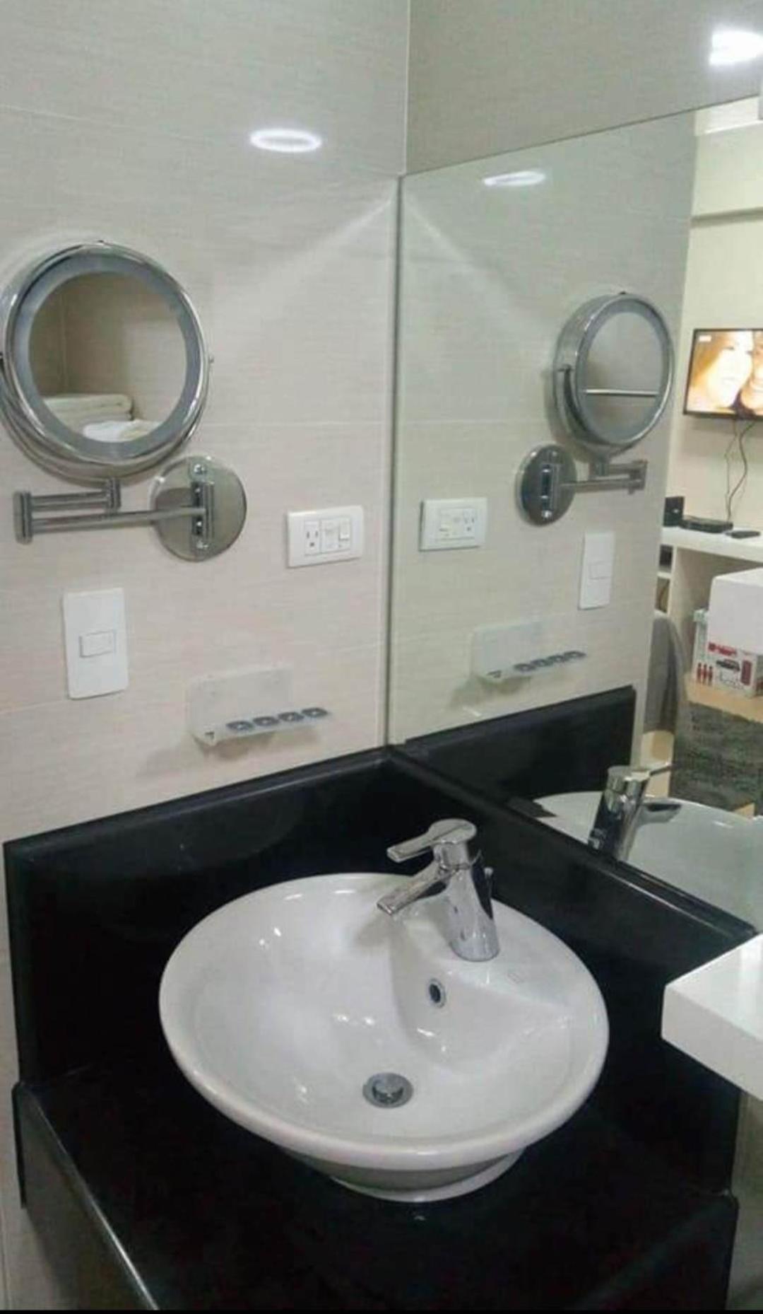 Pasay Condotel Near Naia Terminal 3 المظهر الخارجي الصورة